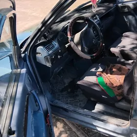 Opel Vectra 1989