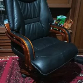 OFISNYŸ KRESLO