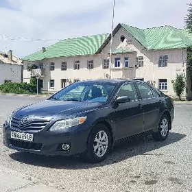 Toyota Camry 2011