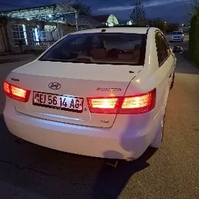 Hyundai Sonata 2006