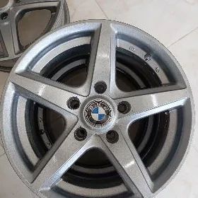 Bmw 15 diska