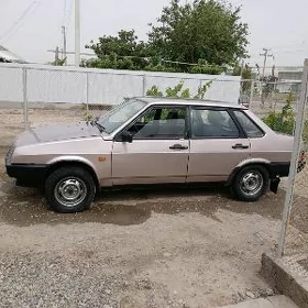 Lada 21099 2000