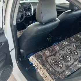 Toyota Yaris 2021