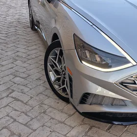 Hyundai Sonata 2021