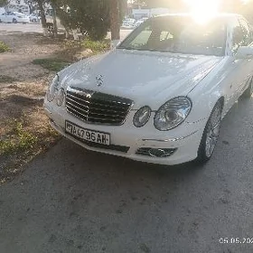 Mercedes-Benz E350 2006