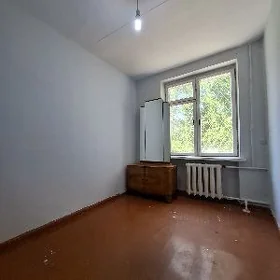 4мкр 1эт 2ком срочно