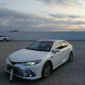 Toyota Camry 2018