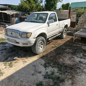 Toyota Tacoma 2002