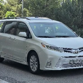 Toyota Sienna 2017