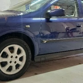 Opel Astra 2003