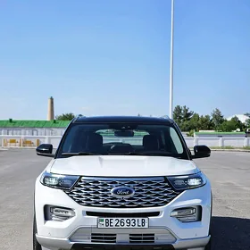 Ford Explorer 2022