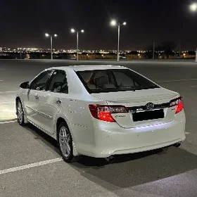Toyota Camry 2013