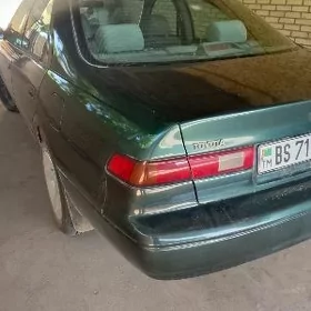 Toyota Camry 1998