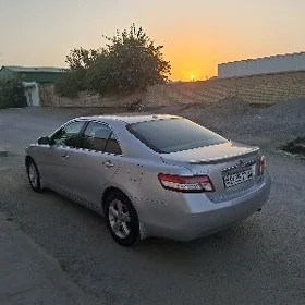 Toyota Camry 2010