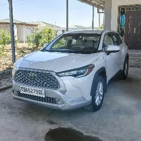Toyota Corolla Cross 2023