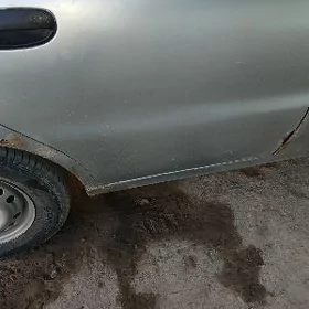 Daewoo Lanos 1998