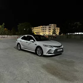 Toyota Camry 2022