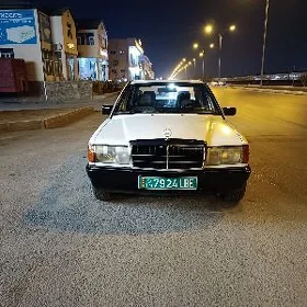 Mercedes-Benz 190E 1987