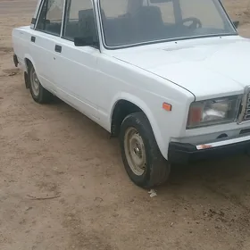 Lada 2107 1985