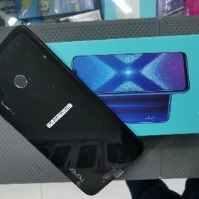 Honor 8X