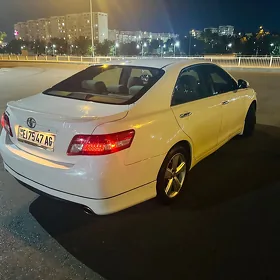 Toyota Camry 2010