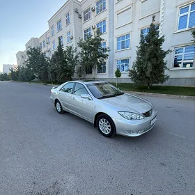 Toyota Camry 2003