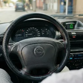 Opel Astra 1995