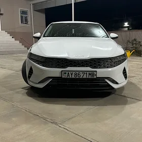 Kia K5 2021