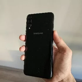 Samsung A70