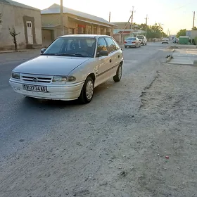 Opel Astra 1993