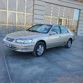 Toyota Camry 1998