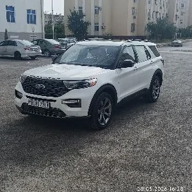 Ford Explorer 2023
