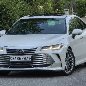 Toyota Avalon 2019