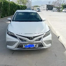 Toyota Camry 2022