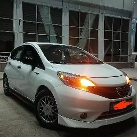 Nissan Versa 2013