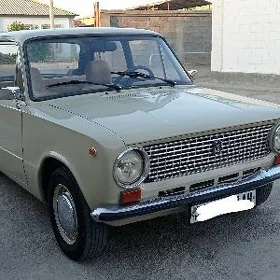 Lada 2104 1982