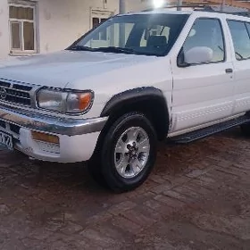 Nissan Pathfinder 1998