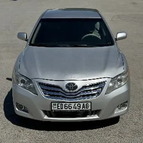 Toyota Camry 2010