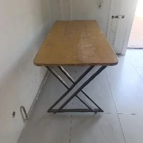 Стол