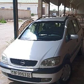 Opel Zafira 2001