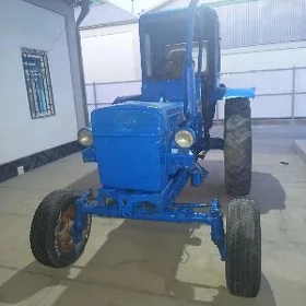 MTZ T-28 2006