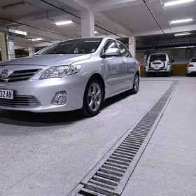 Toyota Corolla 2011