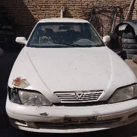 Toyota Vista 1995