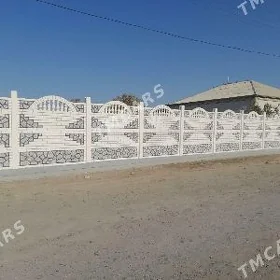Amatly beton zaborlar