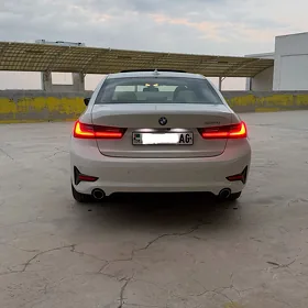 BMW 330 2020