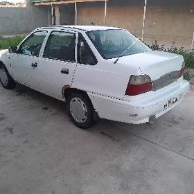 Daewoo Nexia 2000