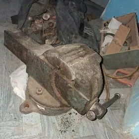 тиски