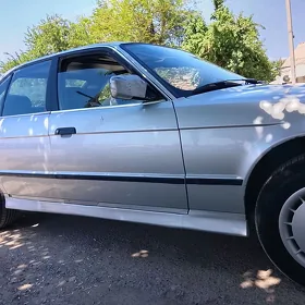 BMW 525 1992