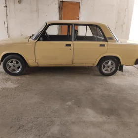 Lada 2107 1984