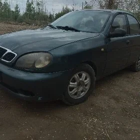 Daewoo Lanos 1999